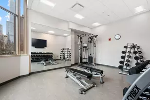 21 E Huron St, Chicago, IL 60611 - Photo 33