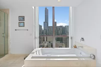 21 E Huron Street #2803, Chicago, IL 60611 - Photo 19