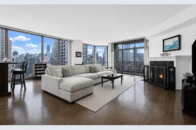 21 E Huron Street #2803, Chicago, IL 60611 - Photo 3