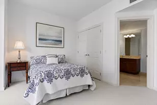 21 E Huron St, Chicago, IL 60611 - Photo 21