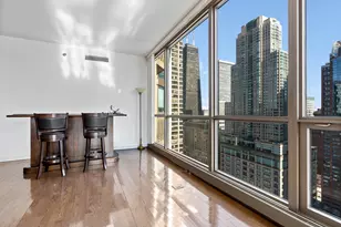 21 E Huron St, Chicago, IL 60611 - Photo 7