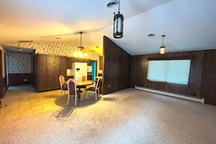 2405 S Washington St, Salem, IL 62881 - Photo 13