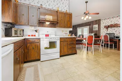 2405 S Washington Street, Salem, IL 62881 - Photo 7