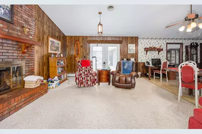 2405 S Washington Street, Salem, IL 62881 - Photo 11
