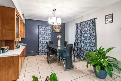 918 N Linden Avenue, Waukegan, IL 60085 - Photo 9
