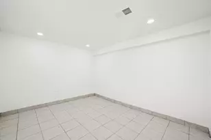 5331 W Congress Pkwy, Chicago, IL 60644 - Photo 5