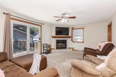 722 W Moulton Street, Pontiac, IL 61764 - Photo 9