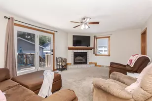 722 W Moulton St, Pontiac, IL 61764 - Photo 9