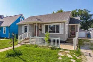 722 W Moulton St, Pontiac, IL 61764 - Photo 1
