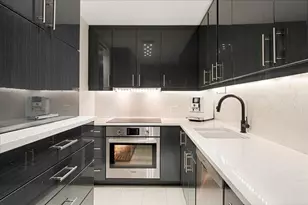 1660 N La Salle St, Chicago, IL 60614 - Photo 13