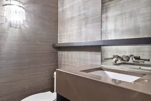 1410 N State St, Chicago, IL 60610 - Photo 21
