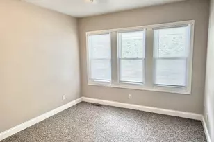 25 Westclox Ave, Peru, IL 61354 - Photo 13
