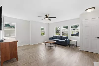 23016 W Lakeview Avenue, Antioch, IL 60002 - Photo 9