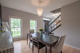 4527 Hatch Ln, Lisle, IL 60532 - Photo 7