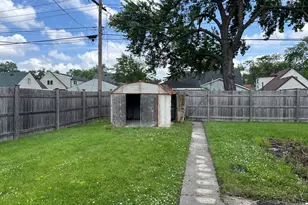 17111 Oakwood Ave, Lansing, IL 60438 - Photo 5