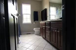 531 Primrose Ln, Crystal Lake, IL 60014 - Photo 9