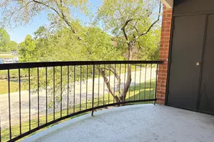 1415 E Central Rd, Arlington Heights, IL 60005 - Photo 15