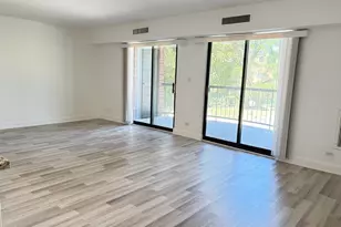 1415 E Central Rd, Arlington Heights, IL 60005 - Photo 5