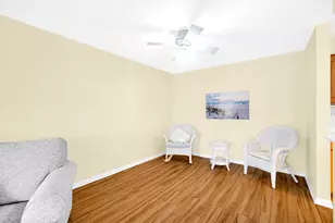 1415 E Central Road NE, Arlington Heights, IL 60005 - Photo 17