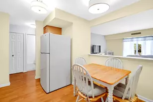 1415 E Central Road NE, Arlington Heights, IL 60005 - Photo 11