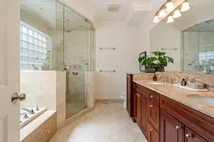 901 W Fletcher St, Chicago, IL 60657 - Photo 15
