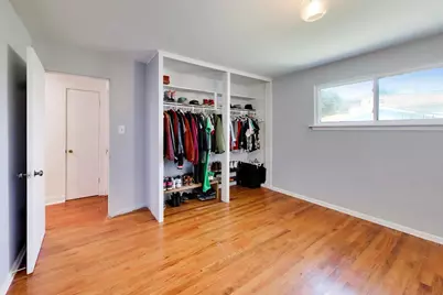 [Address not provided], Berwyn, IL 60402 - Photo 11