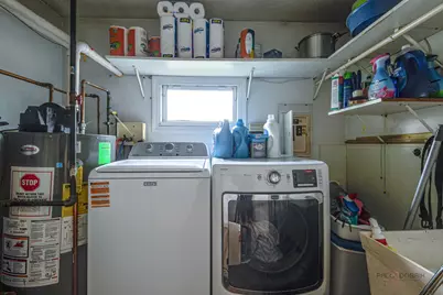 402 S Addison Street, Bensenville, IL 60106 - Photo 23