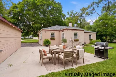 1013 Highmoor Road, Lombard, IL 60148 - Photo 25