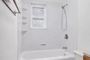 1013 Highmoor Rd, Lombard, IL 60148 - Photo 11