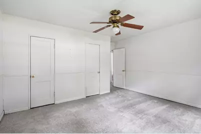 1013 Highmoor Road, Lombard, IL 60148 - Photo 13