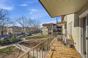 5211 N Potawatomie Ave, Chicago, IL 60656 - Photo 5