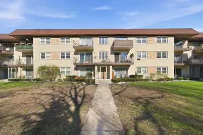 5211 N Potawatomie Avenue #206, Chicago, IL 60656 - Photo 1