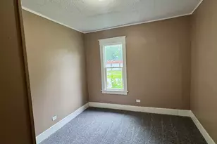 396 S Rosewood Ave, Kankakee, IL 60901 - Photo 7