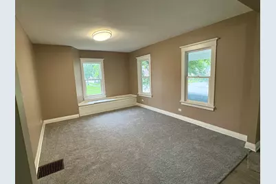 396 S Rosewood Avenue, Kankakee, IL 60901 - Photo 3