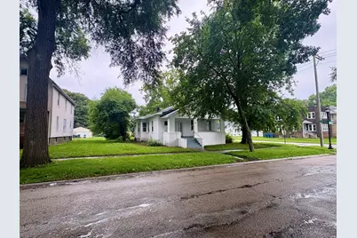 396 S Rosewood Avenue, Kankakee, IL 60901 - Photo 1