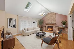 21 Sequoia Rd, Hawthorn Woods, IL 60047 - Photo 5