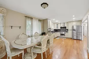 21 Sequoia Rd, Hawthorn Woods, IL 60047 - Photo 11