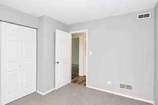 320 Joan Ct, Bartlett, IL 60103 - Photo 23