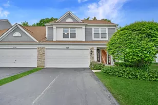 627 N Charter Hall Dr, Palatine, IL 60067 - Photo 3