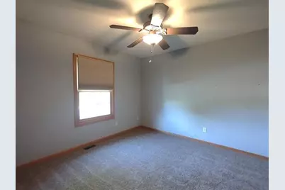 152 Columbia Street, Poplar Grove, IL 61065 - Photo 15