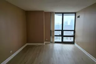 10 E Ontario St, Chicago, IL 60611 - Photo 11