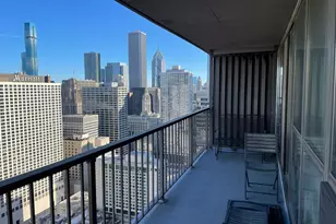10 E Ontario St, Chicago, IL 60611 - Photo 11