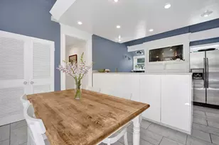 2120 N Clark St, Chicago, IL 60614 - Photo 9