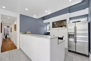 2120 N Clark St, Chicago, IL 60614 - Photo 7