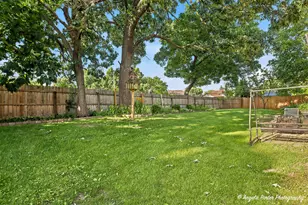 2494 Forest View Rd, Lindenhurst, IL 60046 - Photo 27