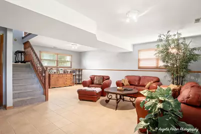 2494 Forest View Road, Lindenhurst, IL 60046 - Photo 23