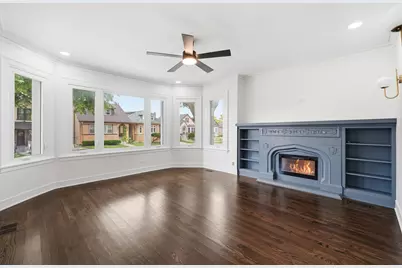 8623 S Wood Avenue, Chicago, IL 60620 - Photo 11