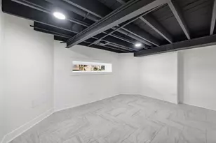 8623 S Wood Ave, Chicago, IL 60620 - Photo 41