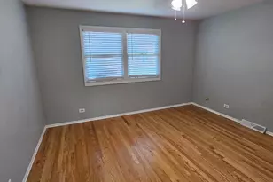 618 W Comstock Ave, Elmhurst, IL 60126 - Photo 13