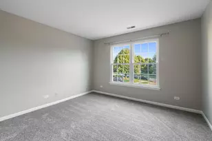 182 Stockton Dr, Grayslake, IL 60030 - Photo 13